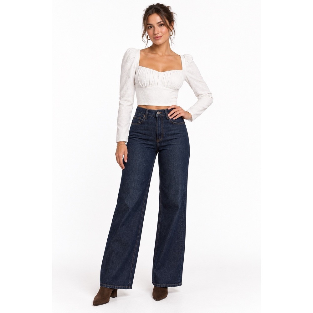 ASTR The Label Top Womens M White Sweetheart Crop Long Sleeve Cottagecore NWT